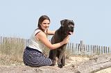 ADULTE ET CHIEN 583
